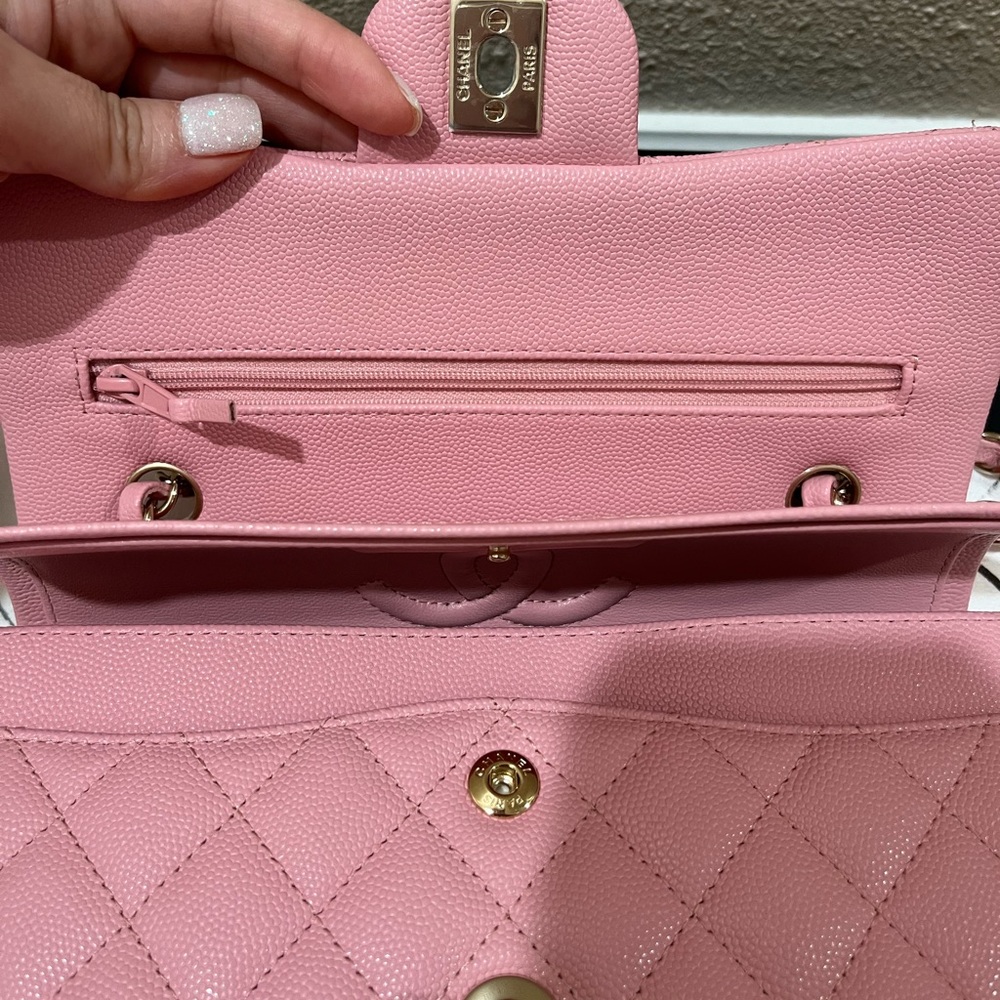 Chanel Small Classic Flap 22C pink caviar - Picture 7 of 11